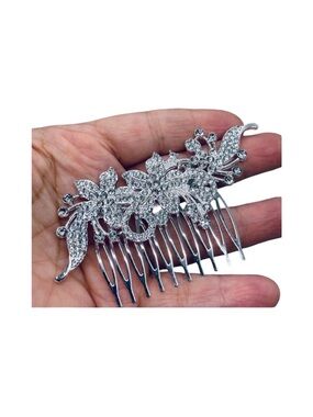 Silver Crystal Floral Hair Comb - Elegant Women’s Hair FINAL PRICE DROP